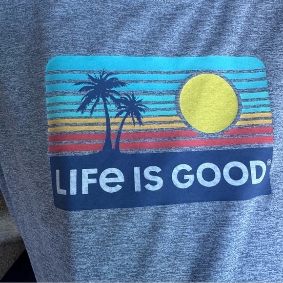Life is Good Active Line Palm Trees Sun Graphic T Shirt - Picture 4 of 6